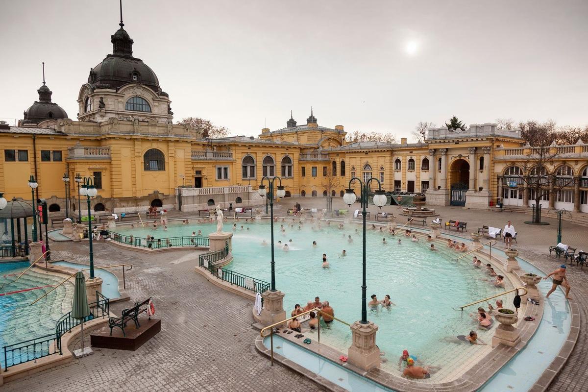 Piscina de Szechenyi