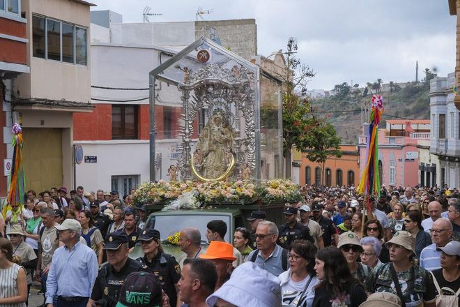 El regreso de la Virgen del Pino a Teror, en imágenes