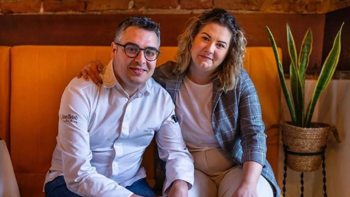 Carlos Fernández y Andrea Mihaiu, de Kàran Bistró, en una imagen del perfil del restaurante de Pozoblanco en Instagram.