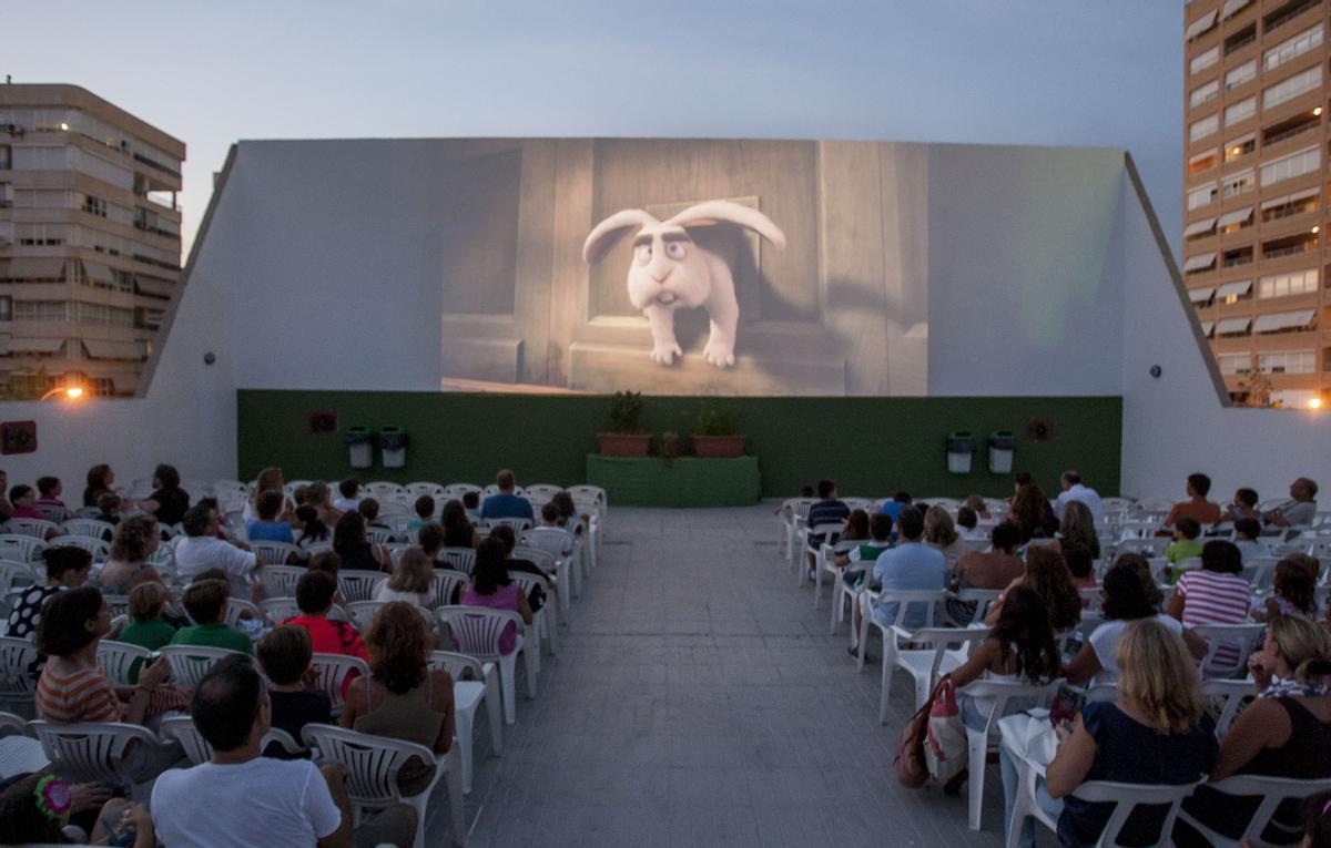 Cine Costa, en el término de Sant Joan d'Alacant