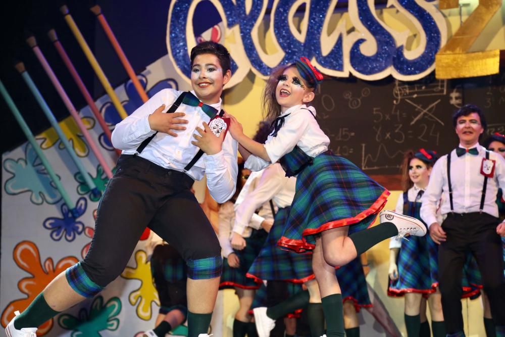 Las Hogueras de Alicante celebran la final del certamen de playbacks