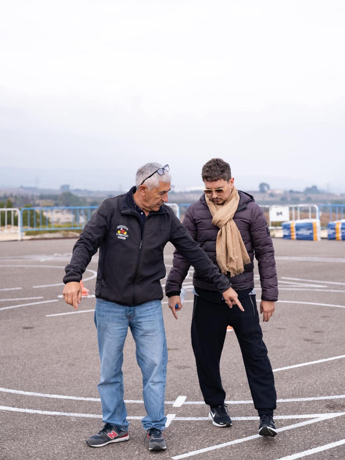 Jorge y Chicho Lorenzo en las instalaciones del Circuito de Albaida.