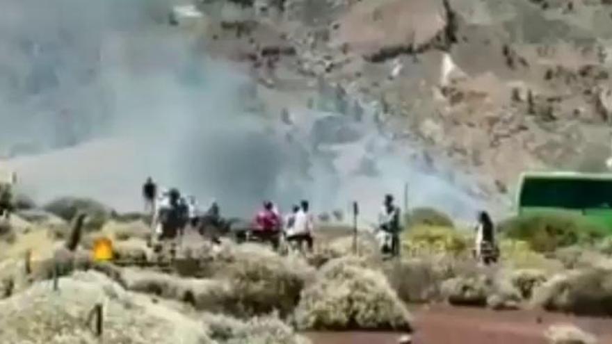 Declarado un conato de incendio en Las Cañadas del Teide