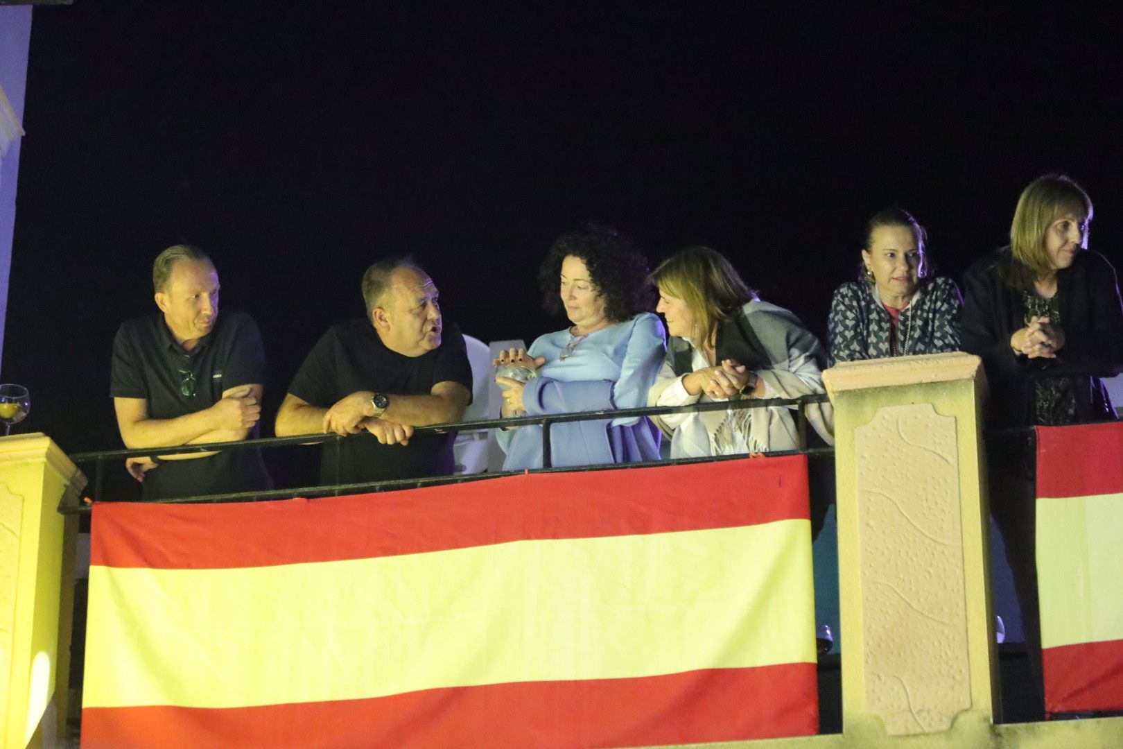 Galería de fotos: El Esclat de Festa inaugura por todo lo alto las fiestas de Almassora