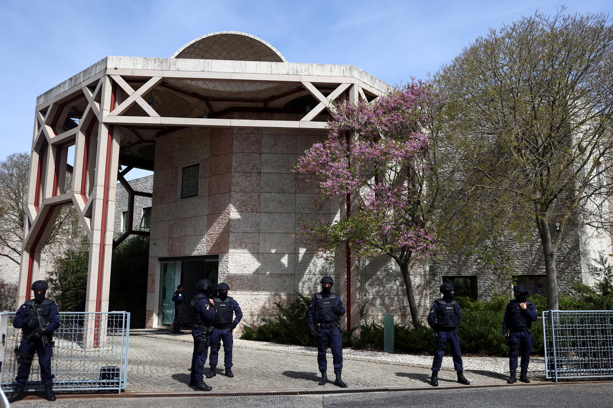 Knife attack at Ismaili Centre in Lisbon