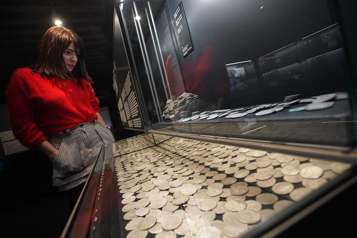 L'exposició 'Naufragis. Arqueologia submergida' s'endinsa en el món de l'arqueologia subaquàtica