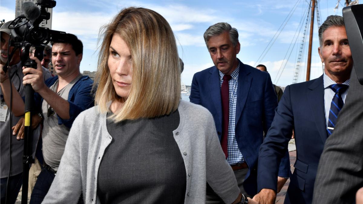 La actriz Lori Loughlin.