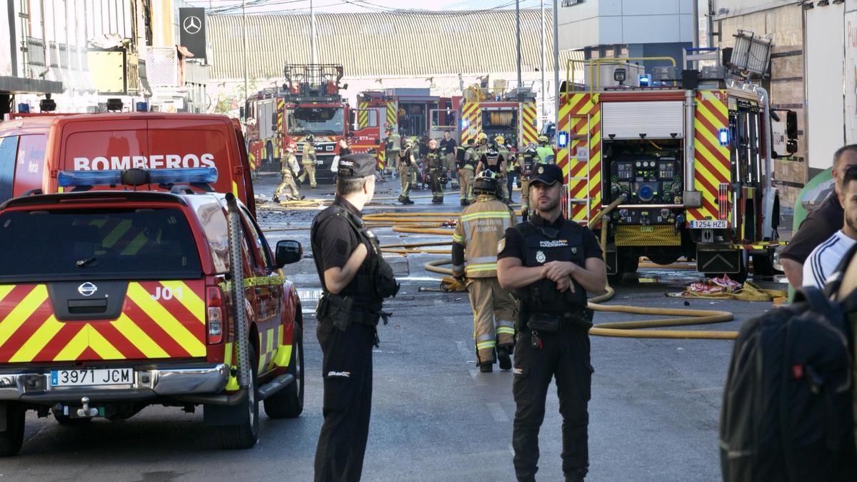 Incendio en dos discotecas de Murcia