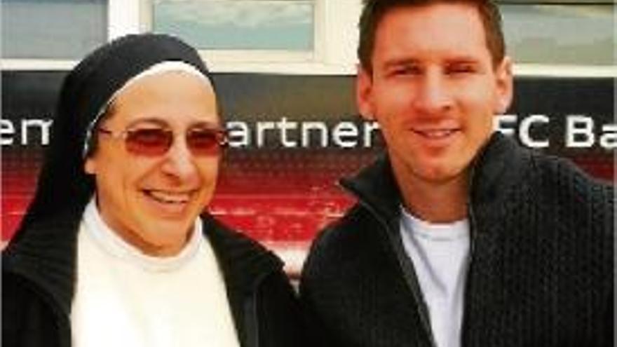 Sor Lucía Caram amb el futbolista Leo Messi