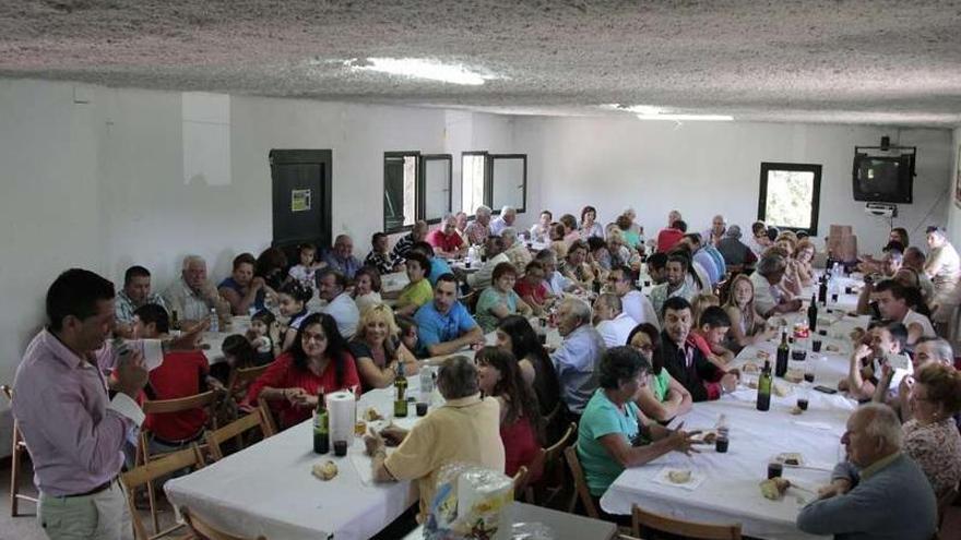 Los socialistas de Ponte Caldelas celebran su xuntanza anual
