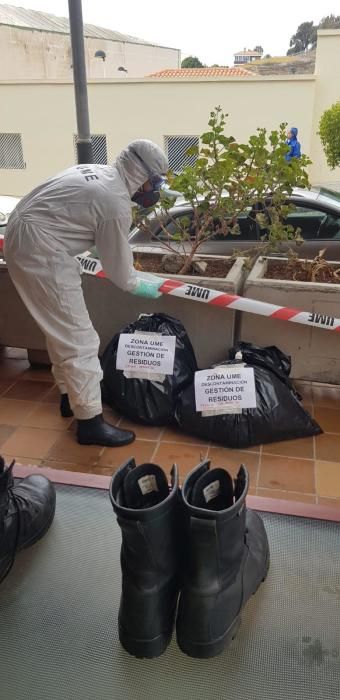 Coronavirus en Canarias | Los efectivos de la UME después de descontaminar el centro de Fasnia en Tenerife
