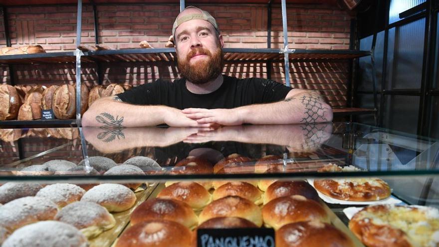 La panadería de Madrid que triunfa en A Coruña con un pan de tres ingredientes: “La gente dice que le recuerda al de su abuela”