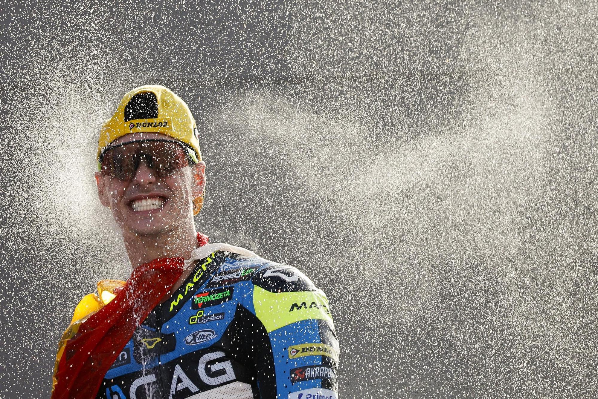 Fermín Aldeguer, ganador de Moto2 en Cheste.