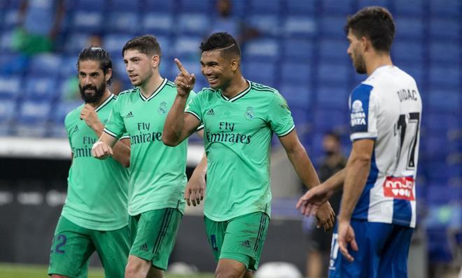 El Espanyol se hunde y el Madrid despega