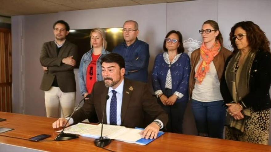 El PP anuncia una moción de censura y un plan de gestión para lo que queda de legislatura