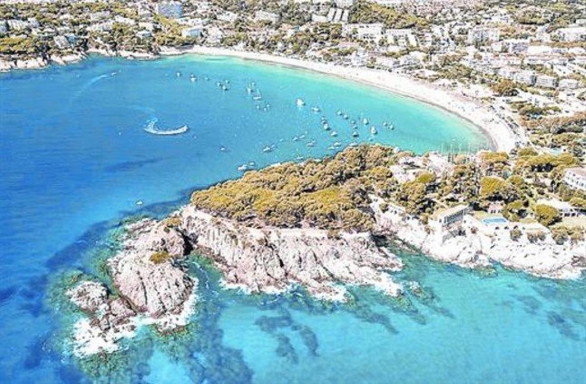 On: Sant Feliu. Sortida 312 des de la C-31 i seguiu cap a Sant Pol. Ocupació: Alta. Per a famílies