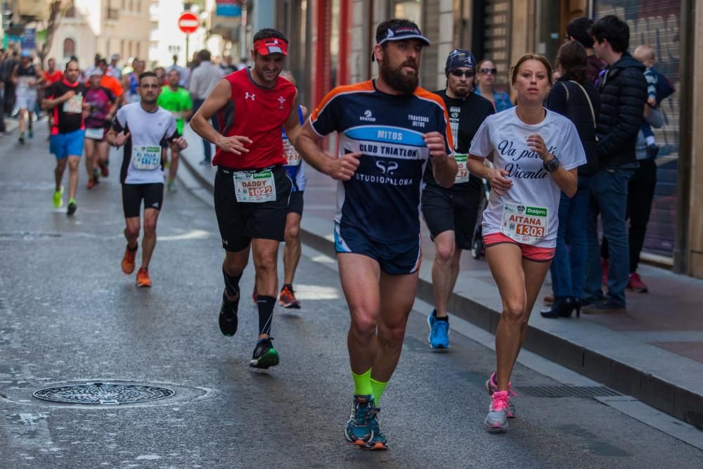 Hassanne Ahouchar gana el 44 maratón de Elche