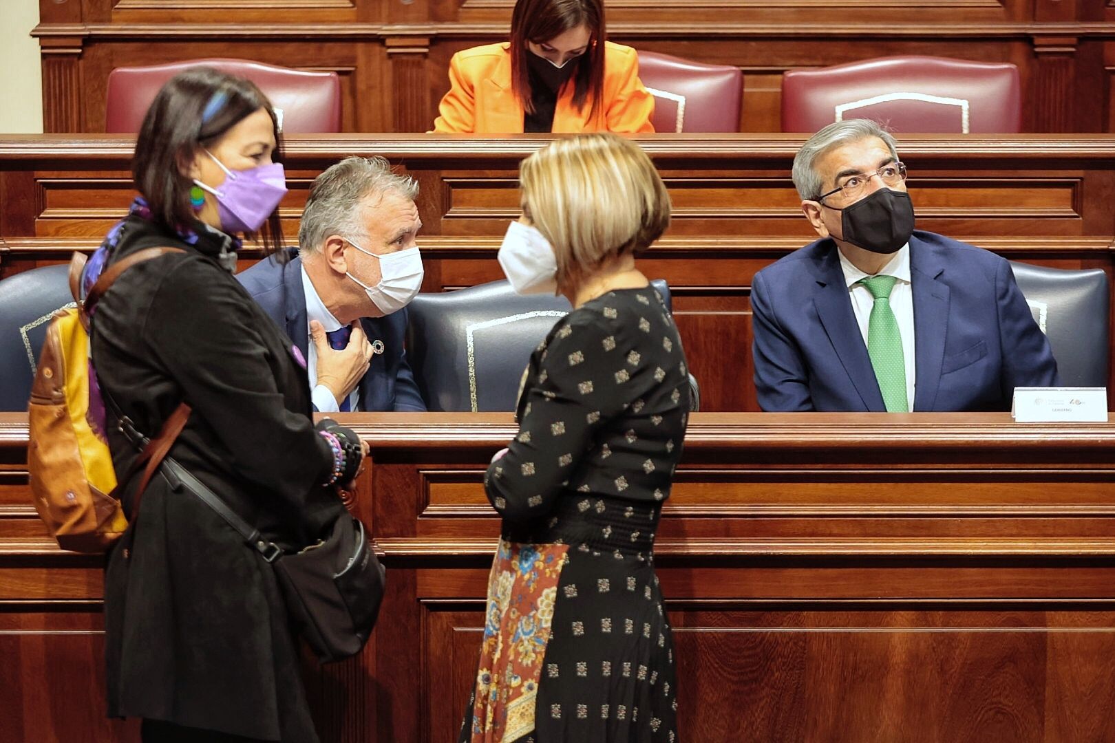 Pleno del Parlamento de Canarias (21/12/2021) y aprobación de los presupuestos autonómicos