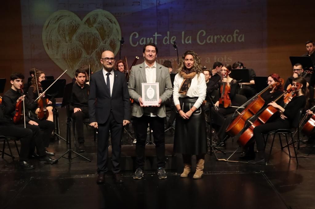 Acto de homenaje a los ángeles a lo largo de la historia.