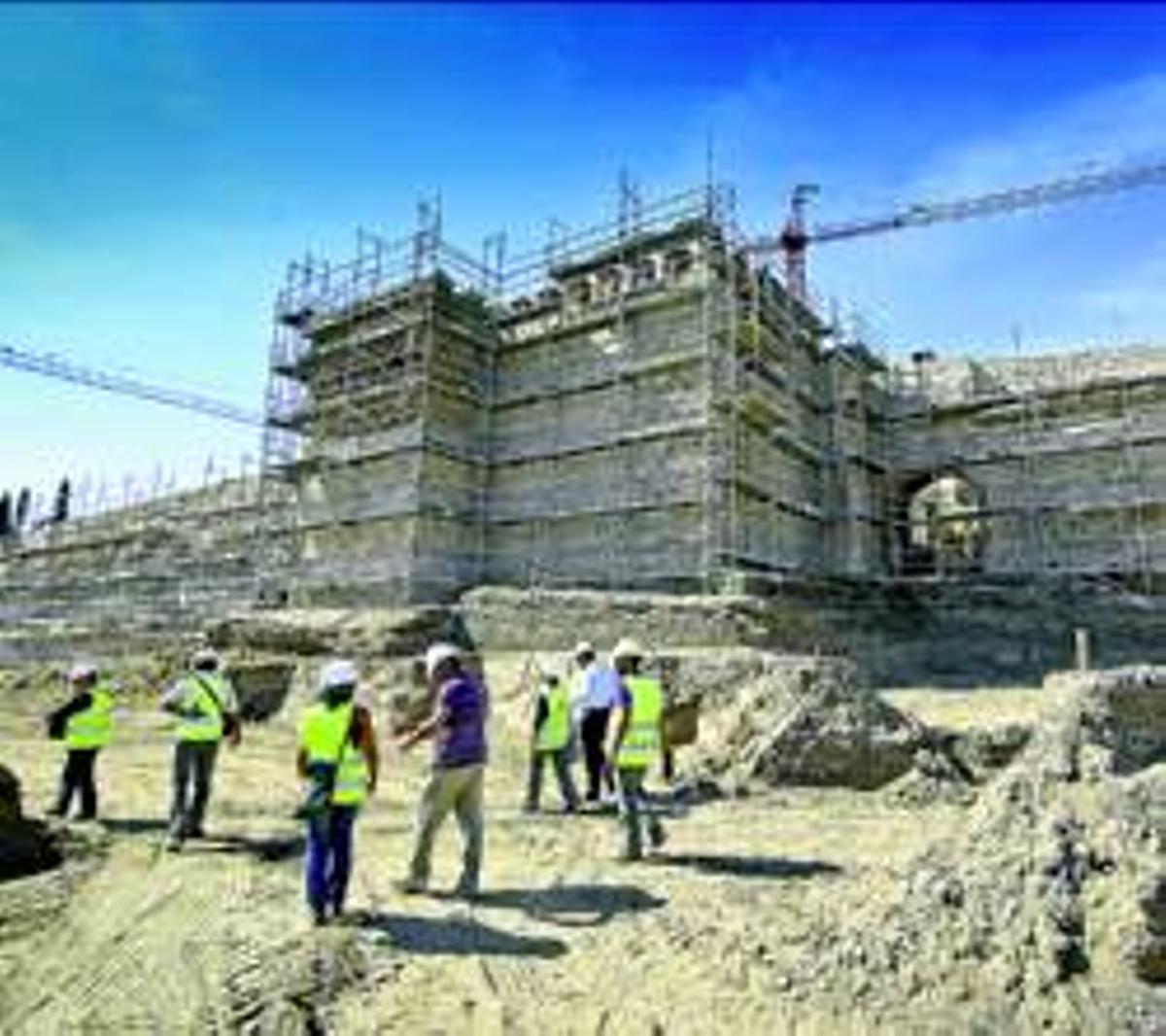 Denuncian supuestos daños en restos aparecidos en las obras de la alcazaba