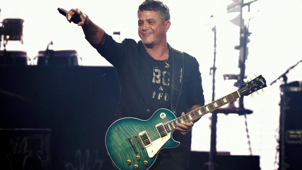 Alejandro Sanz, durante un concierto.