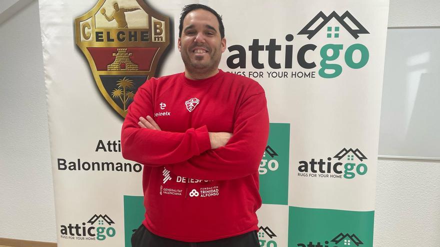 El entrenador del Atticgo Elche apuesta por &quot;explotar nuestros buenos momentos&quot; ante el Madeira