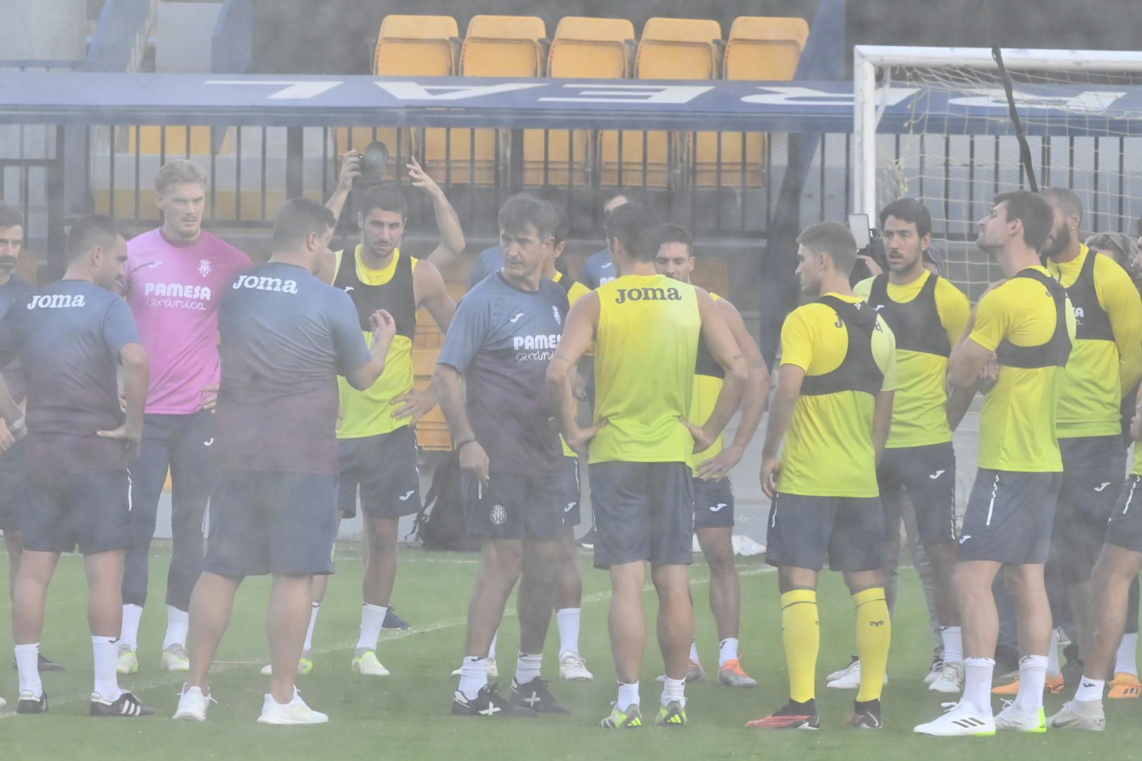 Galería | Las mejores imágenes del primer entrenamiento de Pacheta con el Villarreal