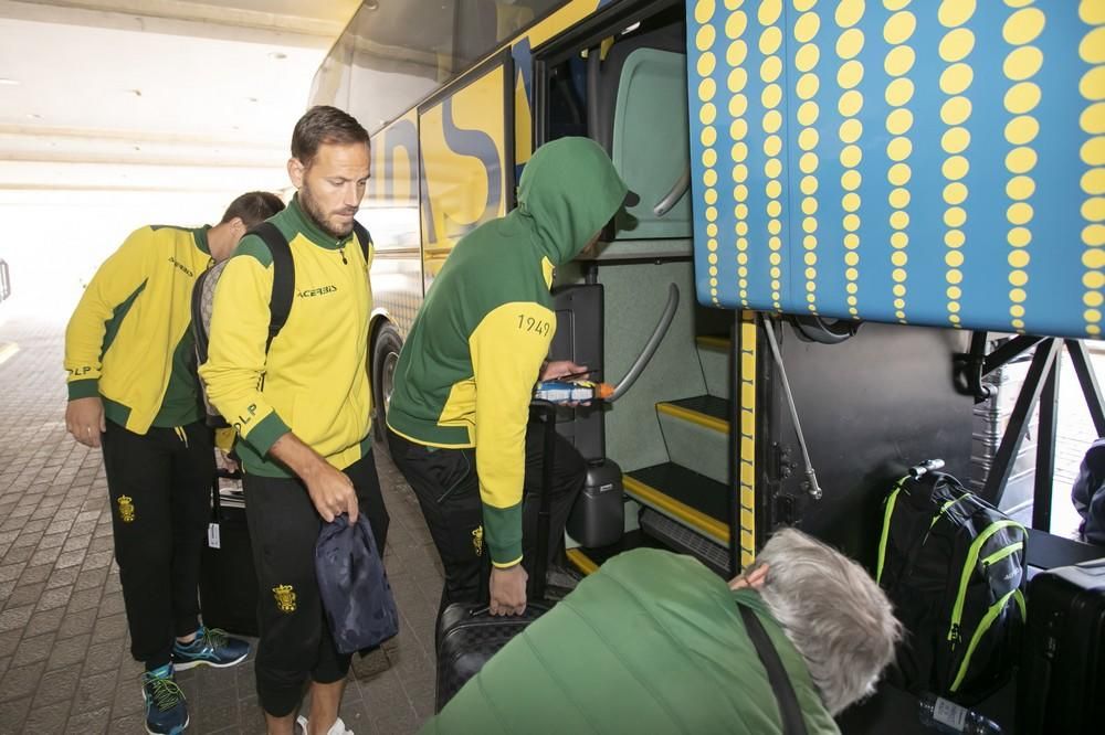 Rueda de prensa y salida de la UD Las Palmas para disputar el partido contra el Reus