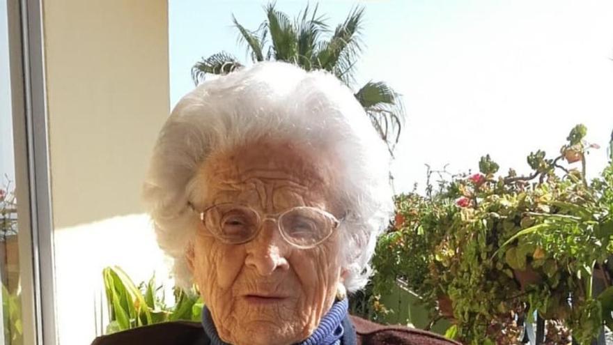 La vecina más mayor de Cuacos de Yuste cumple 100 años