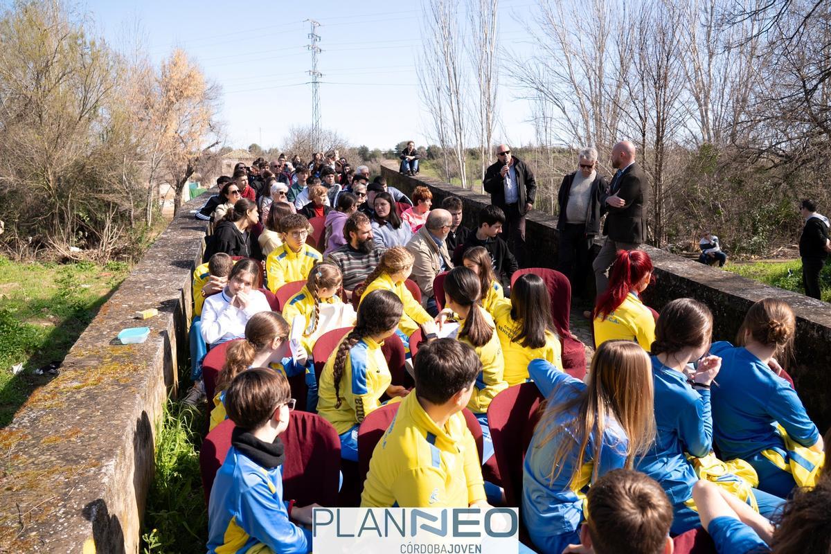 Iniciativa 'Un puente con clase'.