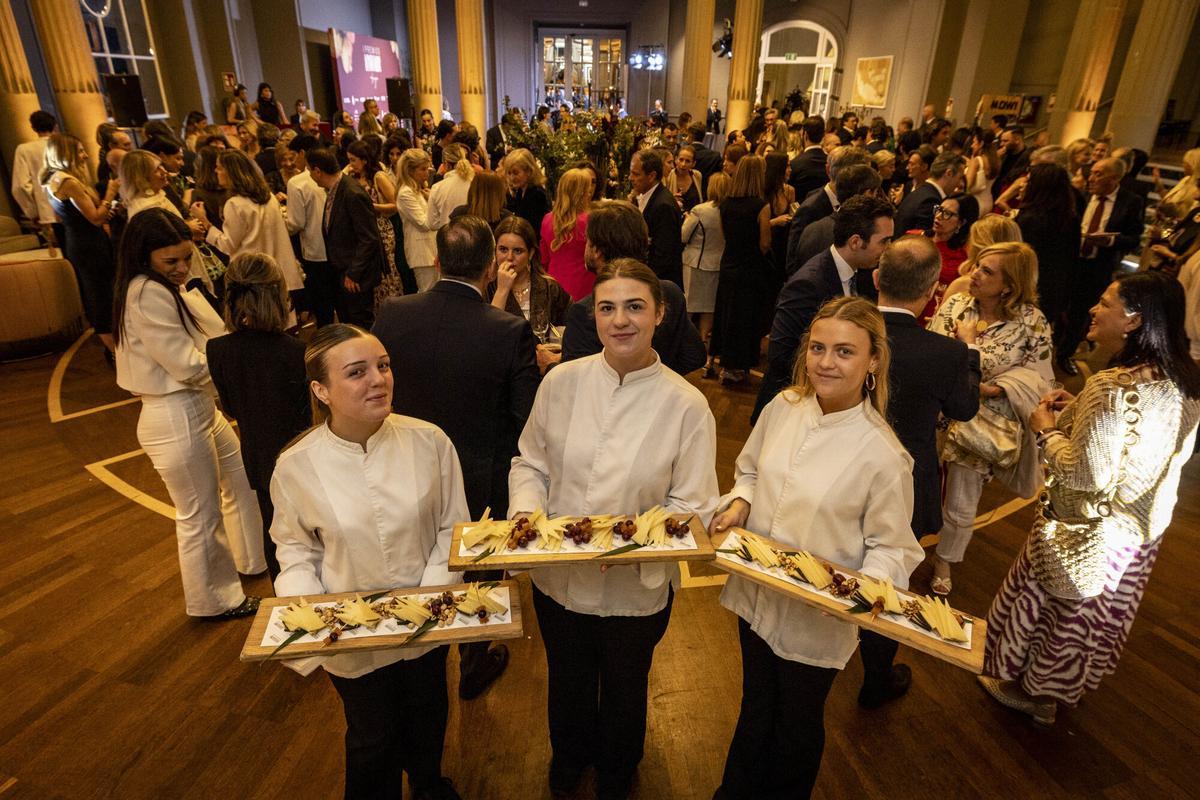 En imágenes| Ambiente tras la gala de los Premios Woman Aragón
