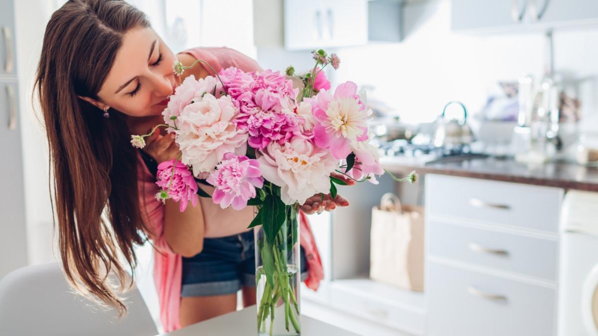 Algunas personas aprovechan la llegada de la primavera para limpiar a fondo la casa.