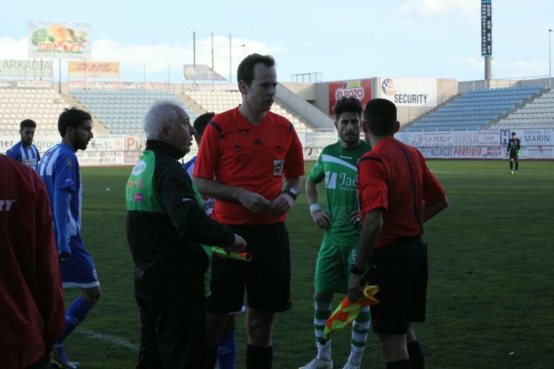 Partido entre La Hoya y el Linares