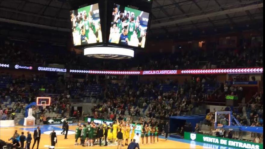 El Unicaja celebra el pase al Top 8 de la Eurocup