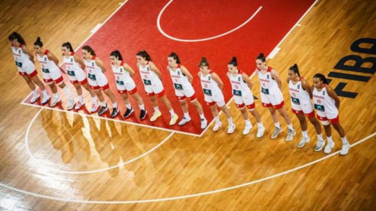 La selecció espanyola sub-18 femenina. | FIBA