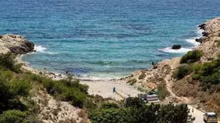Cala del tío Ximo, un paraíso naturista de aguas cristalinas junto a Benidorm
