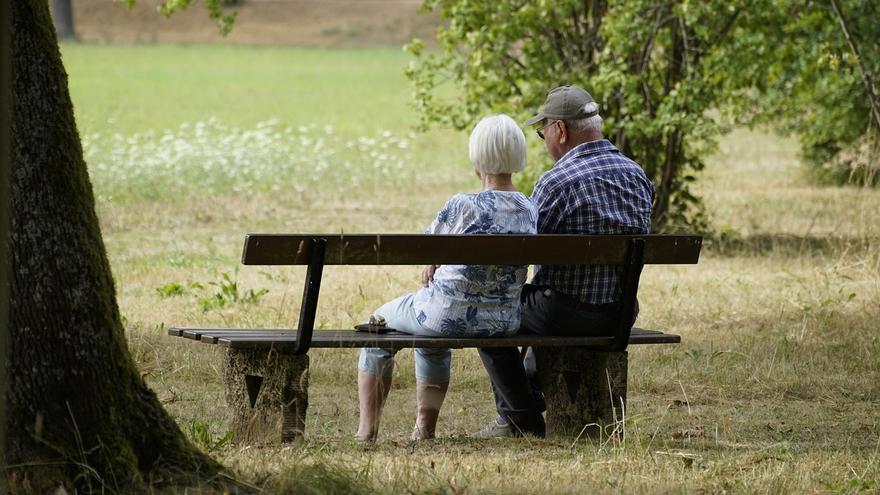 El motivo por el que los pensionistas solo cobrarán una parte de la paga extra en junio: un aviso inesperado