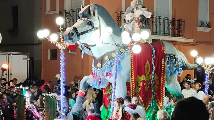 El Ejército, protagonista en la Cabalgata de Reyes de Sedaví