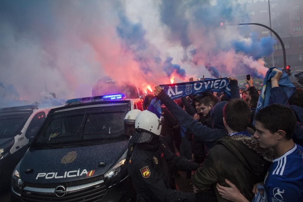 Llegada del Real Oviedo al Tartiere