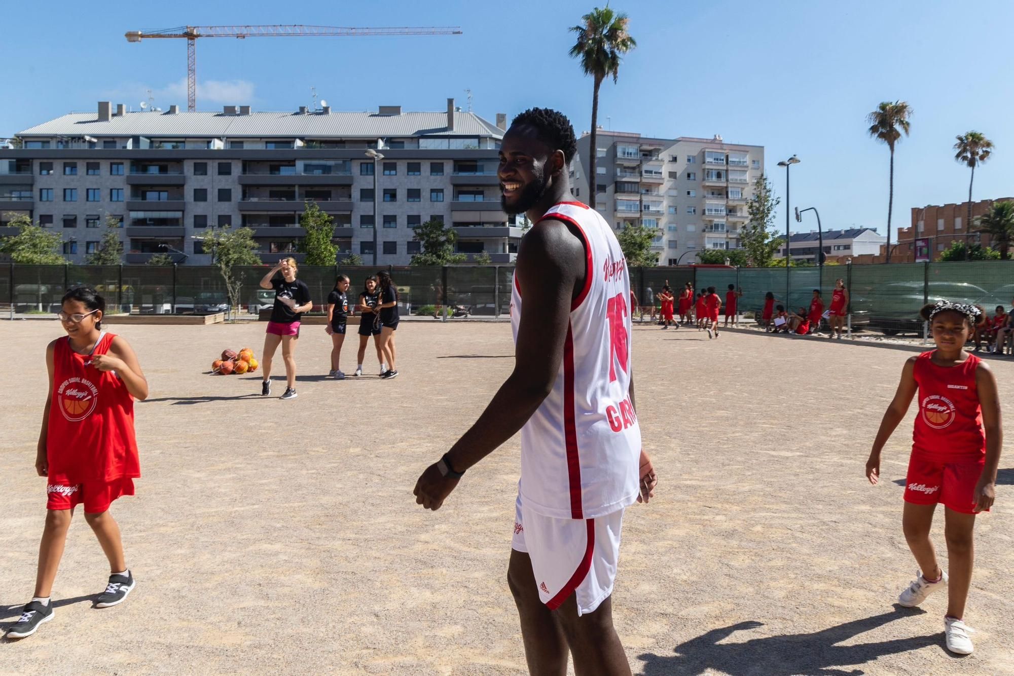 Usman Garuba, de la NBA a la labor social en el Cabanyal