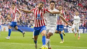 Hugo Duro en una acción del partido contra el Atlético