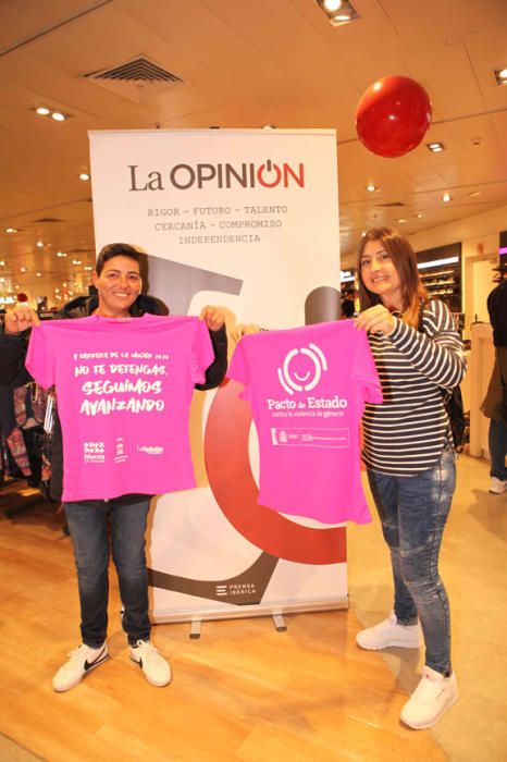 Recogida de dorsales Carrera de la Mujer. Sábado por la tarde