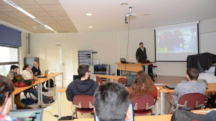 Una de las clases del máster de Teledetección.