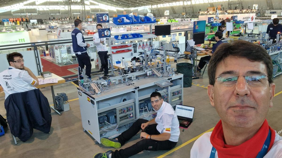 El equipo zamorano, durante la competición en el World Skills de Alemania