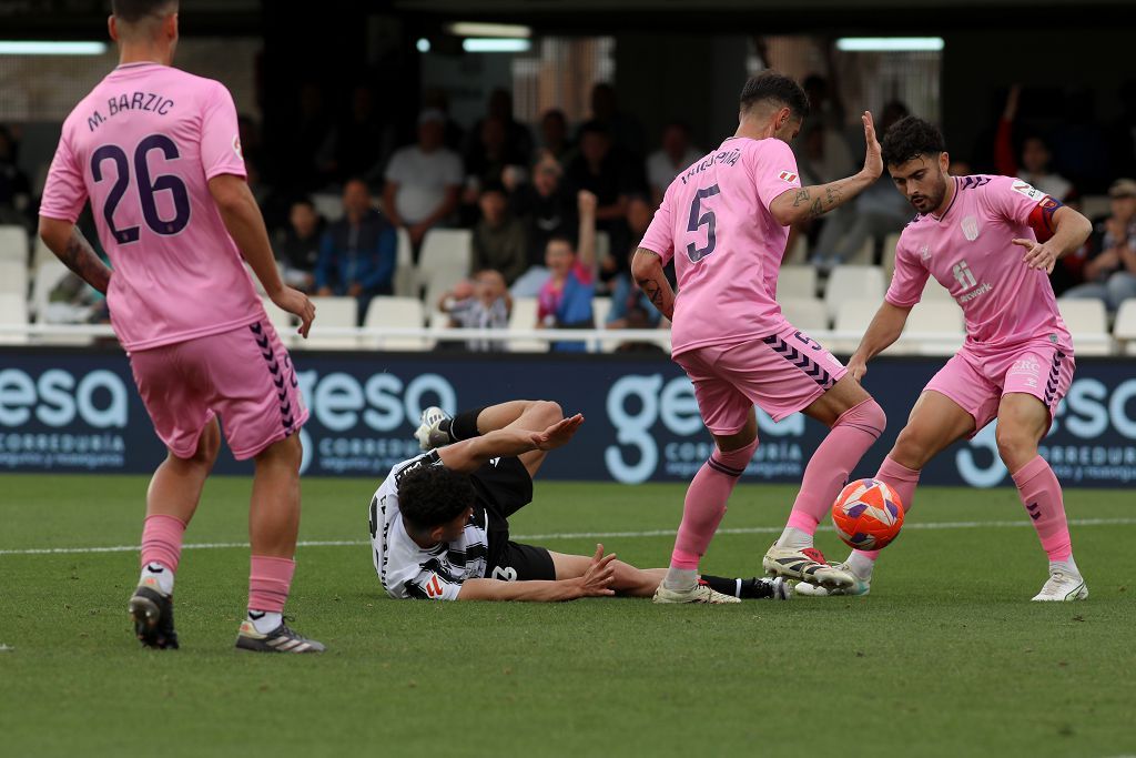 Todas las imágenes del encuentro entre el FC Cartagena y el Eldense