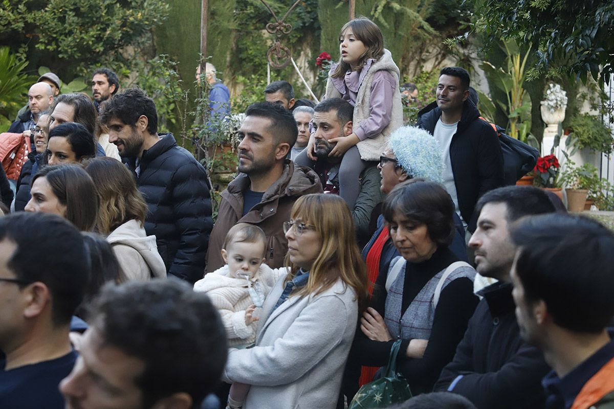 Cuentos en los Patios por Navidad para los niños