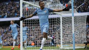 Gabriel Jesus celebra el primer gol ante el Swansea.