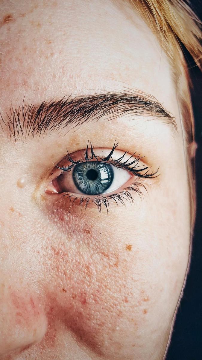 Las cejas no sólo definen el rostro, sino que le dan fuerza y un atractivo único