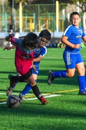 25-01-20  DEPORTES. CAMPOS DE FUTBOL DE LA ZONA DEPORTIVA DEL PARQUE SUR EN  MASPALOMAS. MASPALOMAS. SAN BARTOLOME DE TIRAJANA.  San Fernando de Maspalomas - Gariteño (Benjamines).  Fotos: Juan Castro.  | 25/01/2020 | Fotógrafo: Juan Carlos Castro