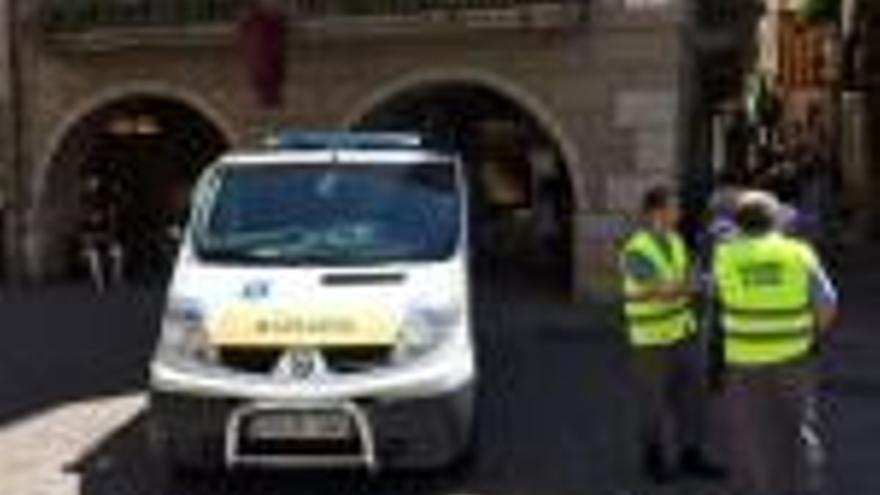 La UGT denuncia que Girona supleix la manca de policies amb seguretat privada